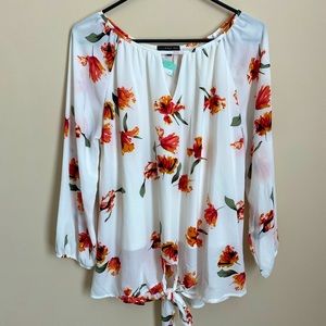 West Kei Floral White Blouse (Size Large)